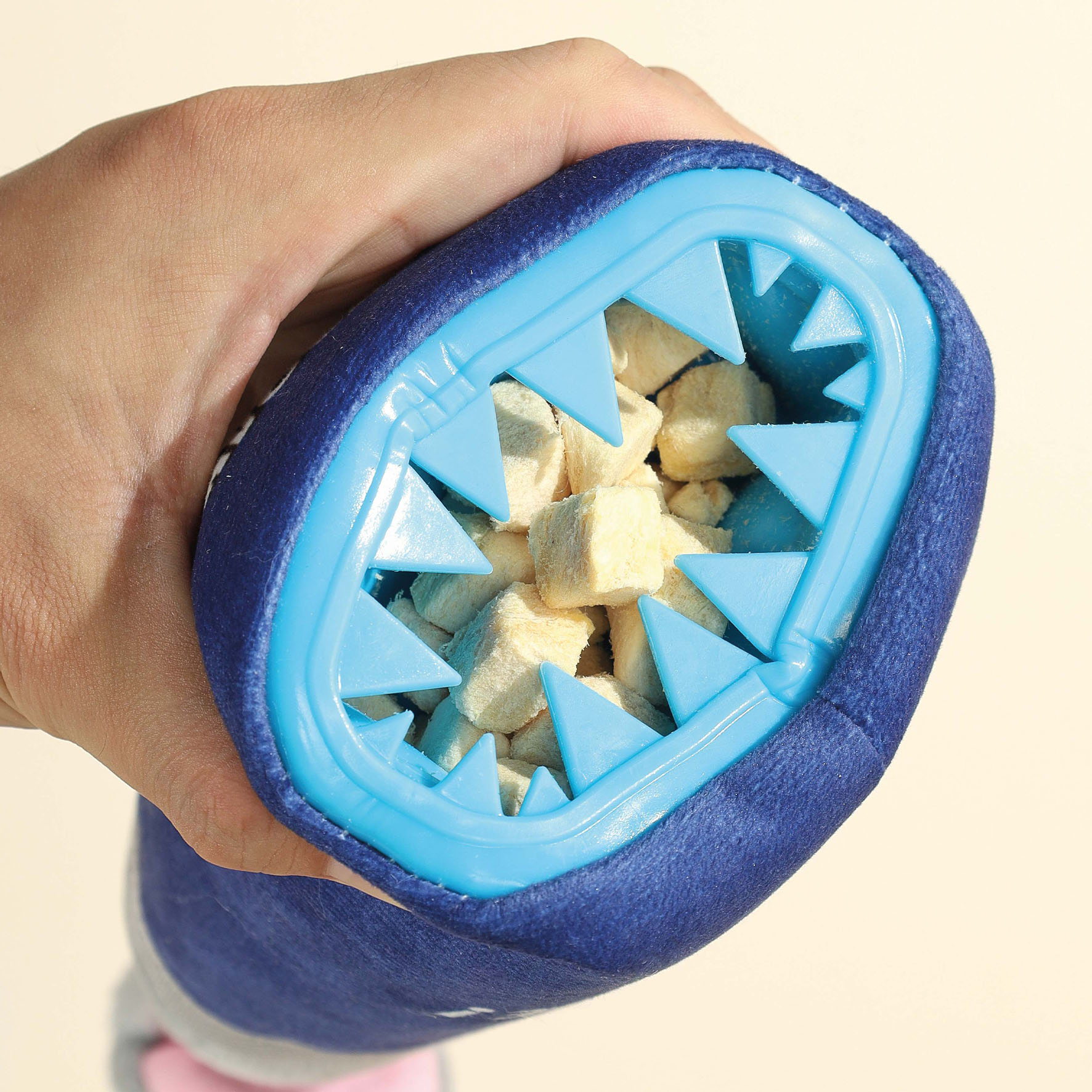 M-Pets Hundespielzeug Roger, Blau & Grau, 11,7 x 5 x 23,5 cm