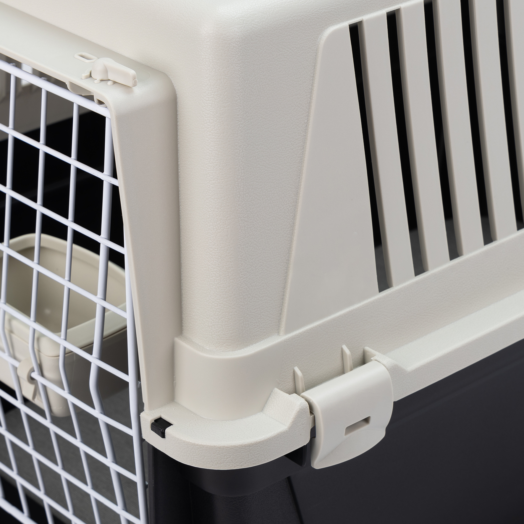 Transportboxe Atlas 30 Open, schwarz