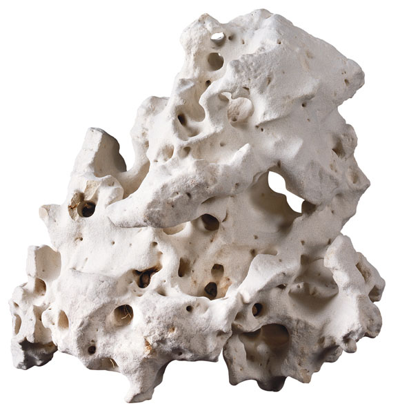 Deko-Asiatisches Lochgestein M